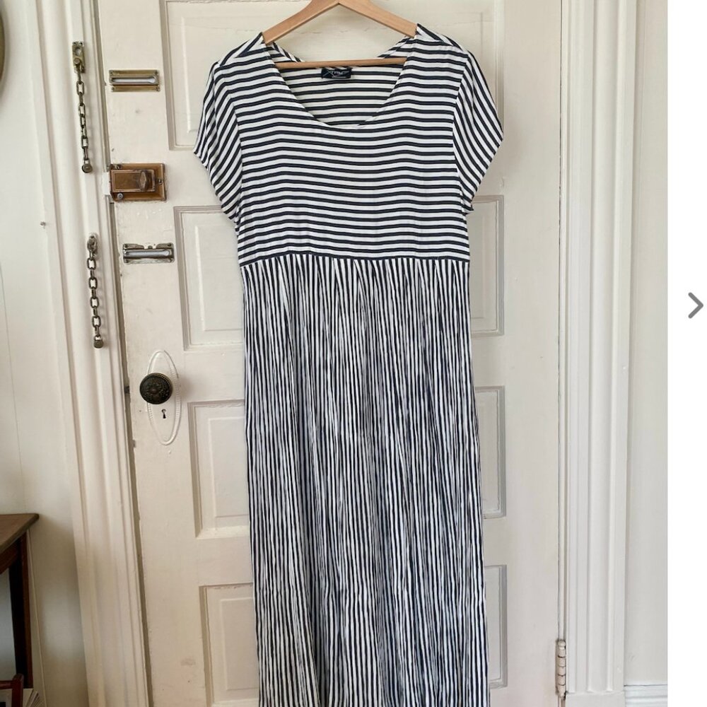 90's Striped Maxi